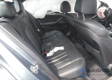 2019 BMW 530I из США, поврежденный, VIN WBAJA5C52KWW44781